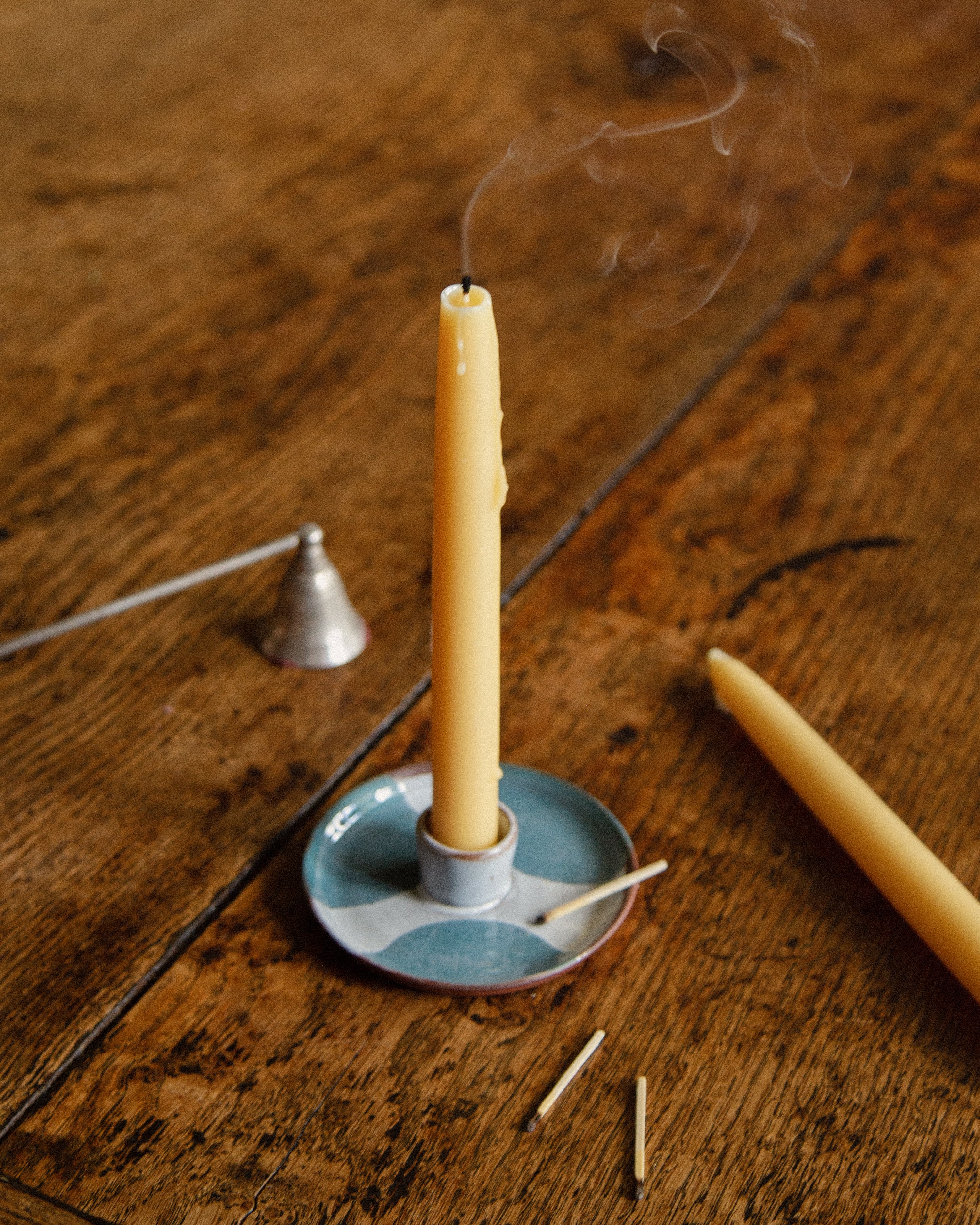 A pair of Beeswax Tall Candles - Image 4