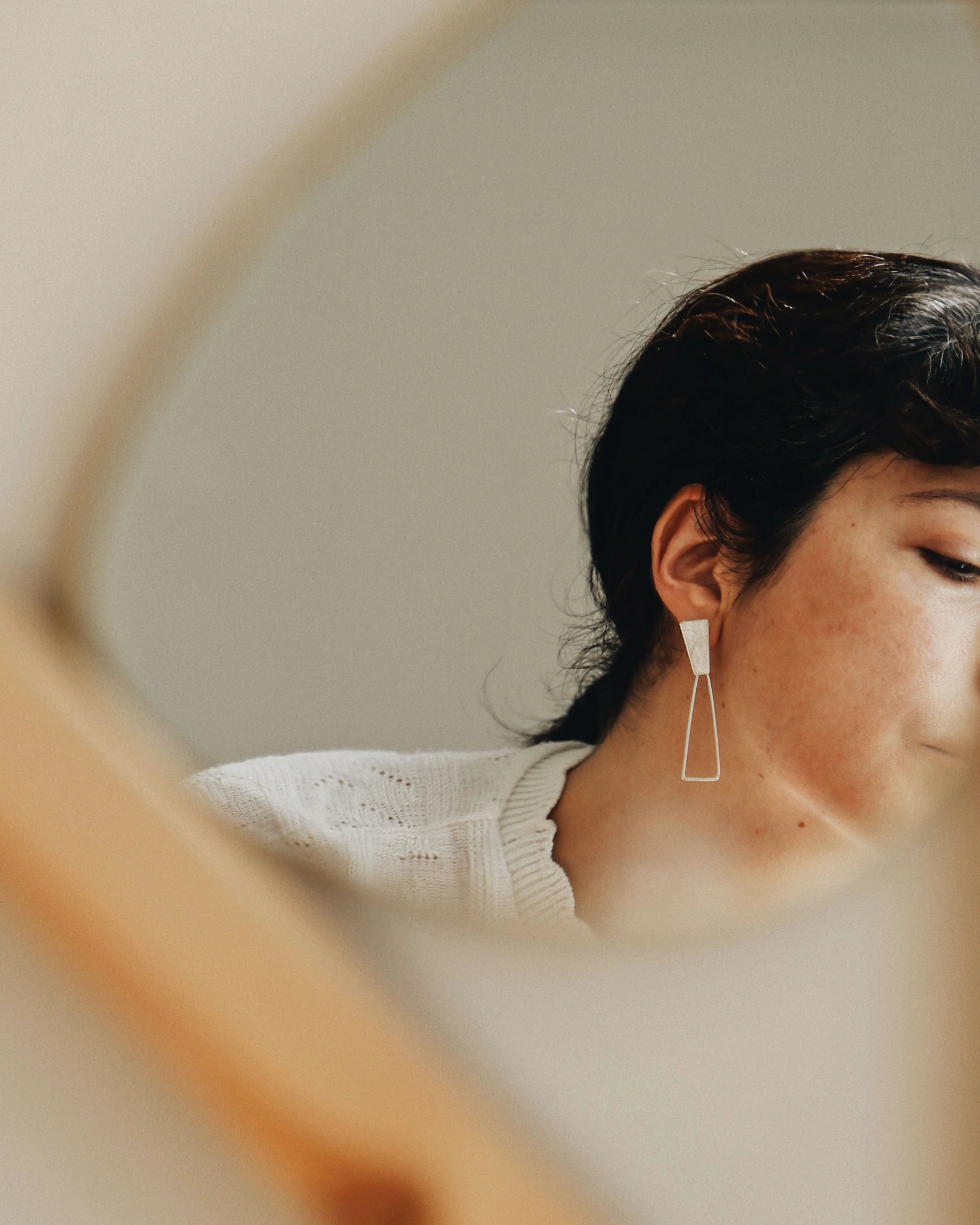 Single Hanging Drift Earrings - Image 4